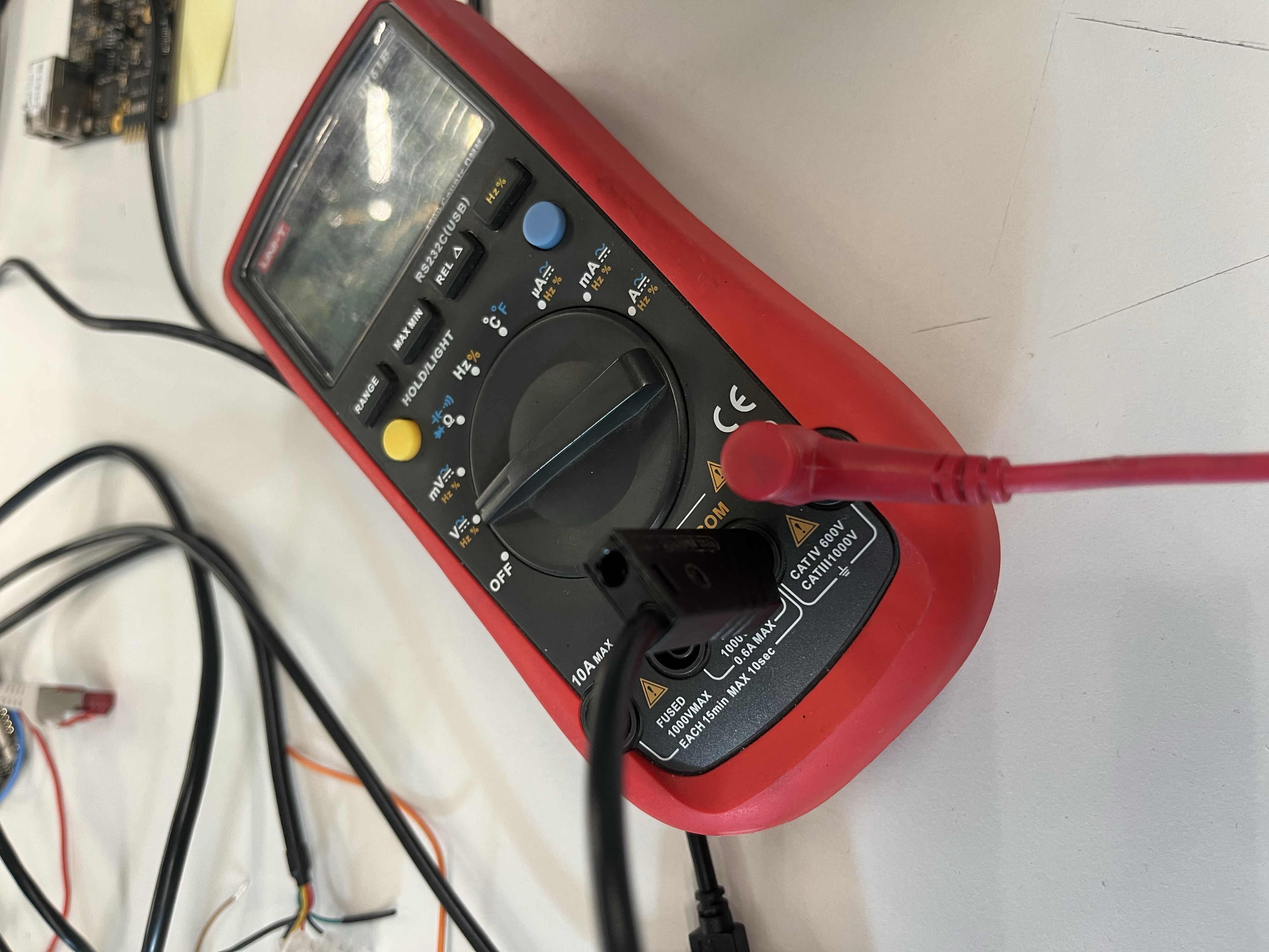 The multimeter-side of the banana jack cable ground